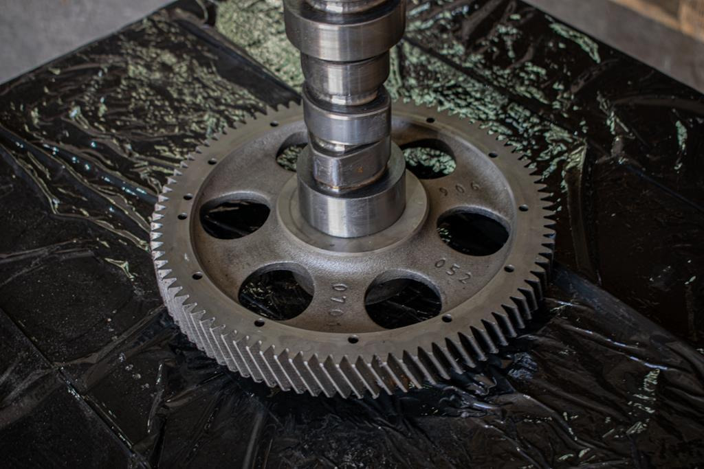 MERCEDES-BENZ ATEGO 6 CYLINDER WITH ENGINE CODE OM 906 - Arbre à cames pour Camion: photos 2 MERCEDES-BENZ ATEGO 6 CYLINDER WITH ENGINE CODE OM 906 - Arbre à cames pour Camion: photos 2