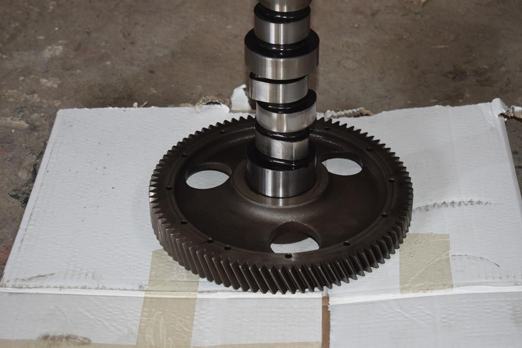 MERCEDES-BENZ ATEGO - A 906 050 42 01 - Arbre à cames pour Camion: photos 2 MERCEDES-BENZ ATEGO - A 906 050 42 01 - Arbre à cames pour Camion: photos 2