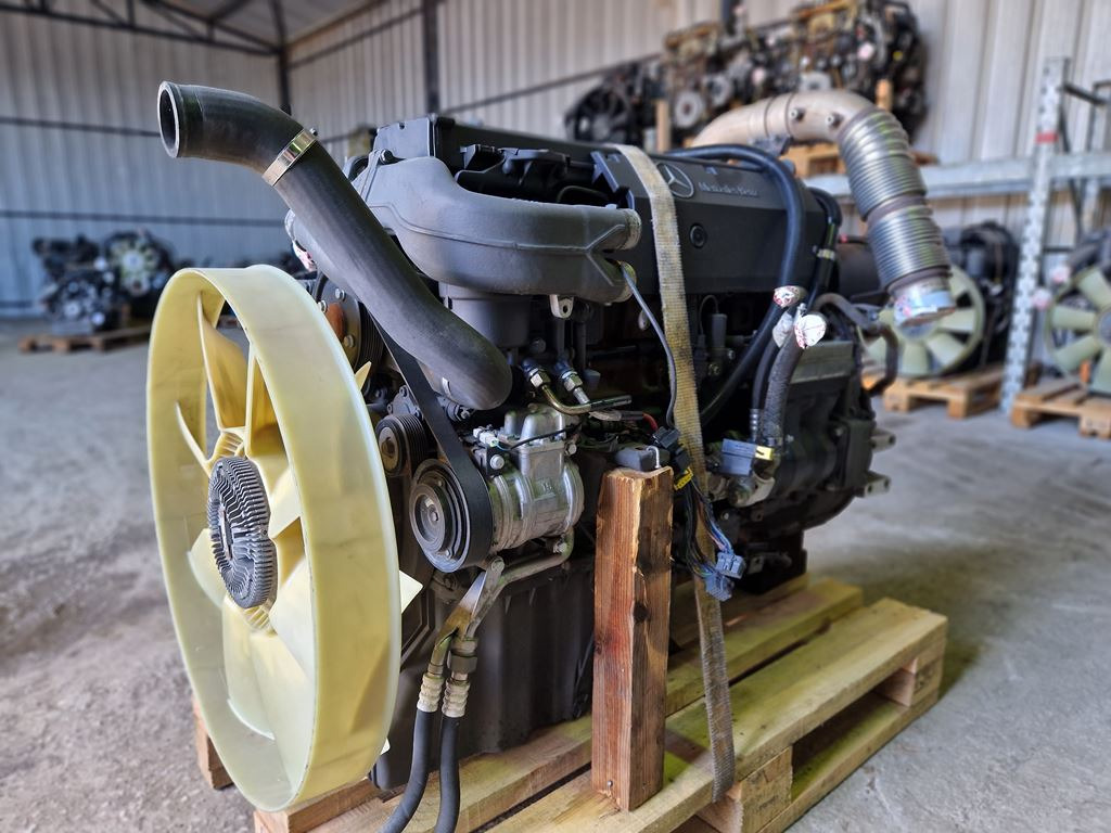 MERCEDES-BENZ ATEGO OM 906 - 240HP - EURO 5 - Moteur pour Camion: photos 3 MERCEDES-BENZ ATEGO OM 906 - 240HP - EURO 5 - Moteur pour Camion: photos 3