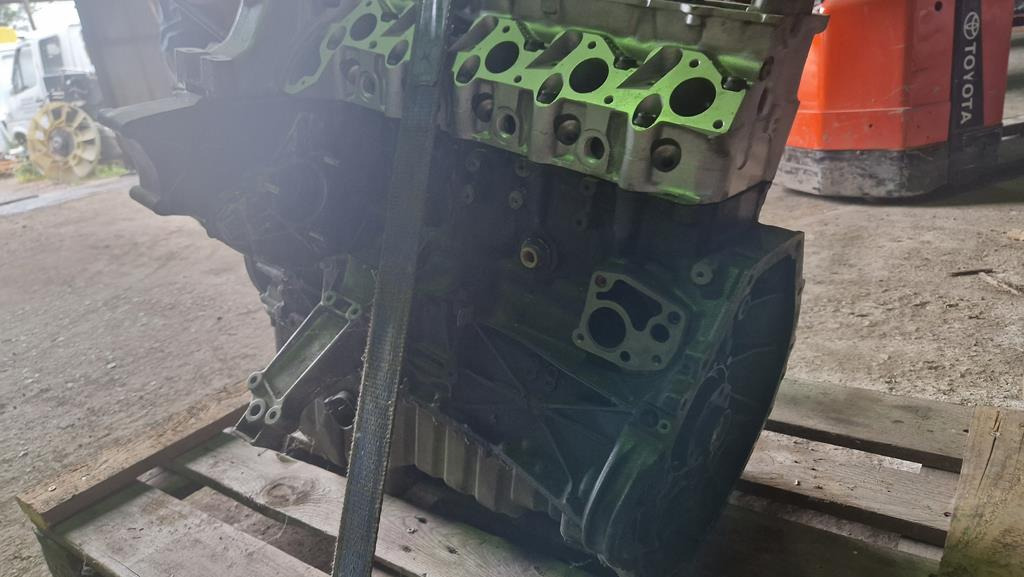 MERCEDES-BENZ SPRINTER 602.980 LONG BLOCK - REFURBISHED - Moteur pour Camion: photos 4 MERCEDES-BENZ SPRINTER 602.980 LONG BLOCK - REFURBISHED - Moteur pour Camion: photos 4