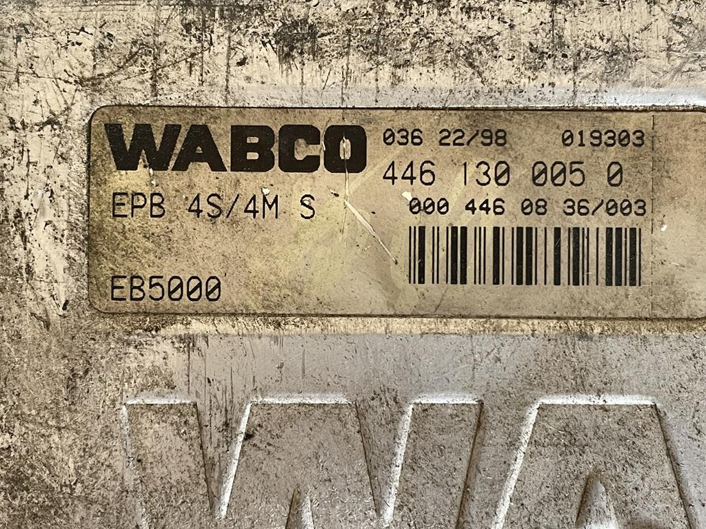 MERCEDES-BENZ WABCO EPB 4S/4M - 000 446 08 36 - Bloc de gestion pour Camion: photos 3 MERCEDES-BENZ WABCO EPB 4S/4M - 000 446 08 36 - Bloc de gestion pour Camion: photos 3