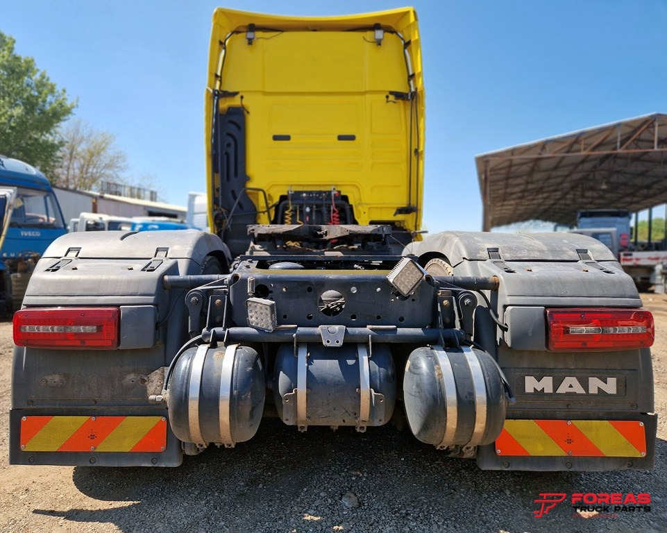 Tracteur routier MAN TGX 26.500 6X2 EURO 6C – FOR SPARE PARTS: photos 6 Tracteur routier MAN TGX 26.500 6X2 EURO 6C – FOR SPARE PARTS: photos 6