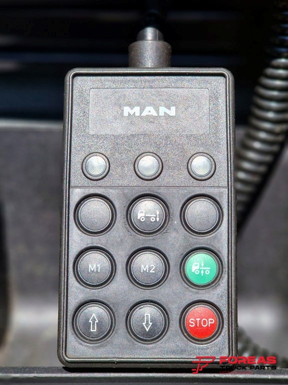 Tracteur routier MAN TGX 26.500 6X2 EURO 6C – FOR SPARE PARTS: photos 33 Tracteur routier MAN TGX 26.500 6X2 EURO 6C – FOR SPARE PARTS: photos 33