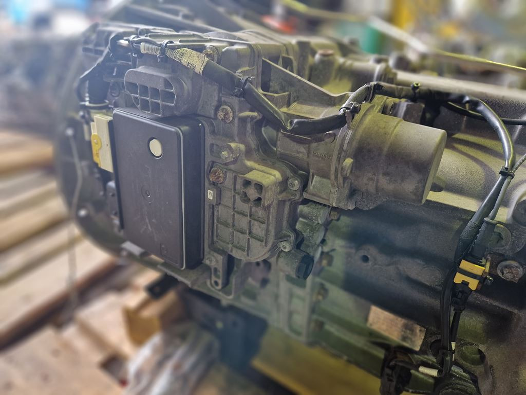 WABCO FOR MERCEDES GS GEARBOX - 4213534040 - Bloc de gestion pour Camion: photos 3 WABCO FOR MERCEDES GS GEARBOX - 4213534040 - Bloc de gestion pour Camion: photos 3