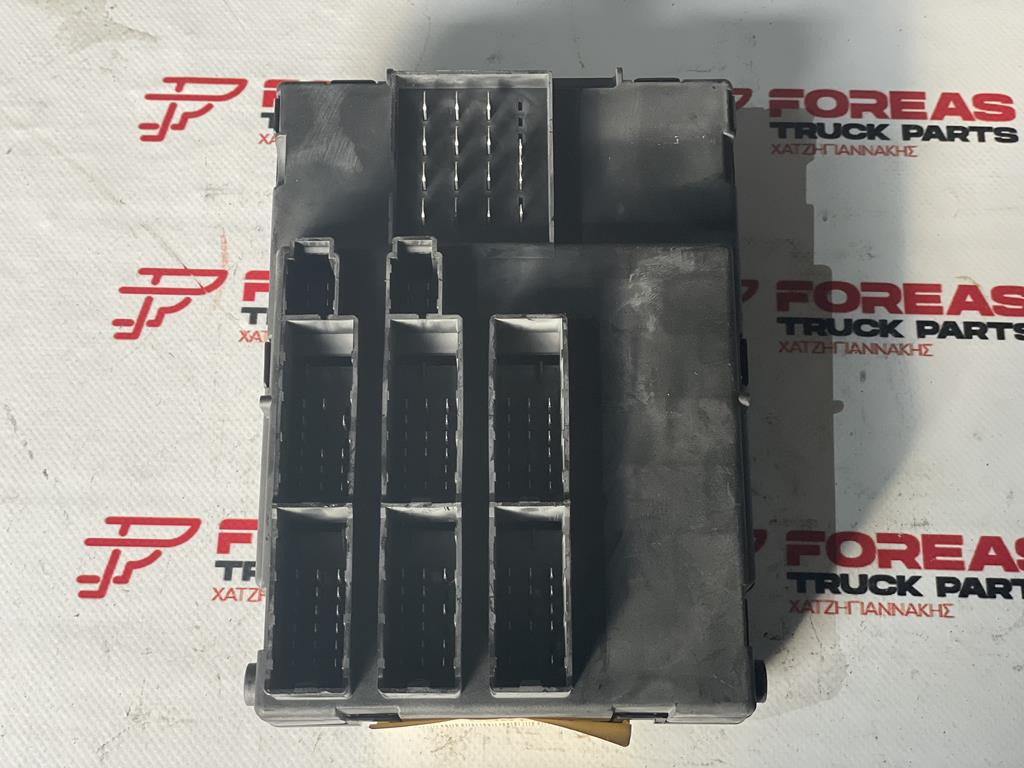 WABCO ZBR2 FOR MAN - 81.25806.7072 - Bloc de gestion pour Camion: photos 2 WABCO ZBR2 FOR MAN - 81.25806.7072 - Bloc de gestion pour Camion: photos 2