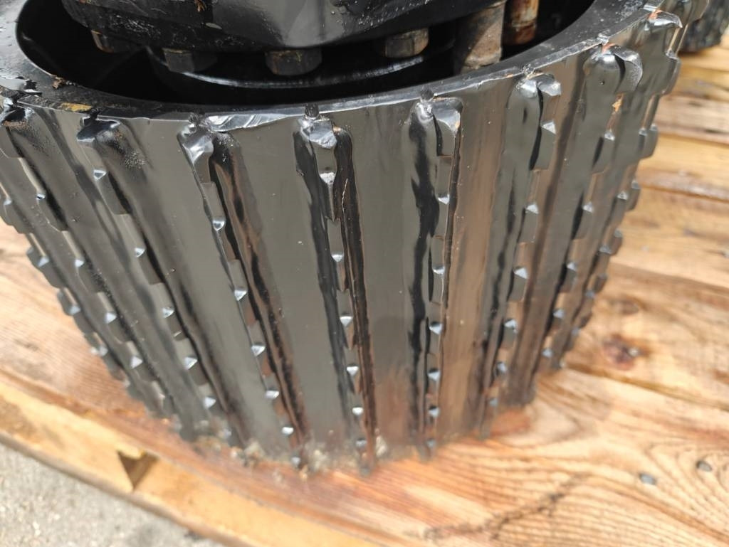 Tête d'abattage Komatsu 360.2: photos 11