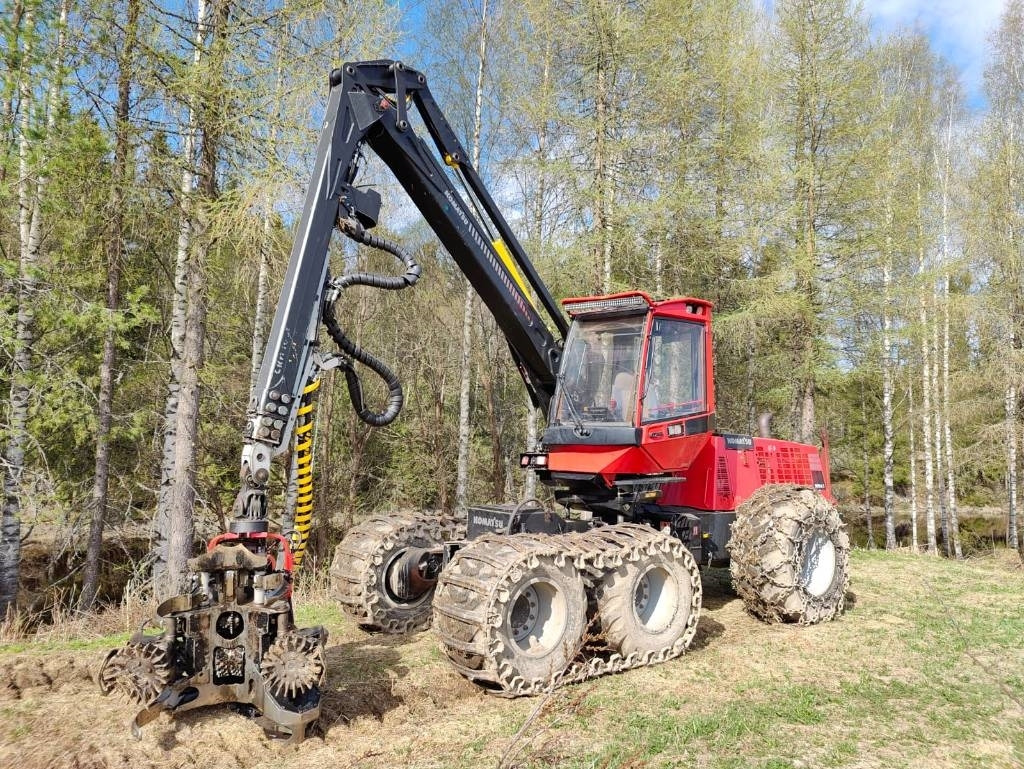 Komatsu 901 TX.1 - Abatteuse: photos 1 Komatsu 901 TX.1 - Abatteuse: photos 1