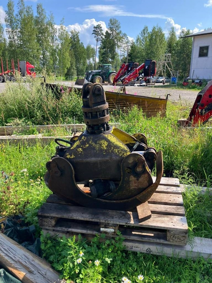 Loglift Timber cranes - Grue auxiliaire: photos 3 Loglift Timber cranes - Grue auxiliaire: photos 3