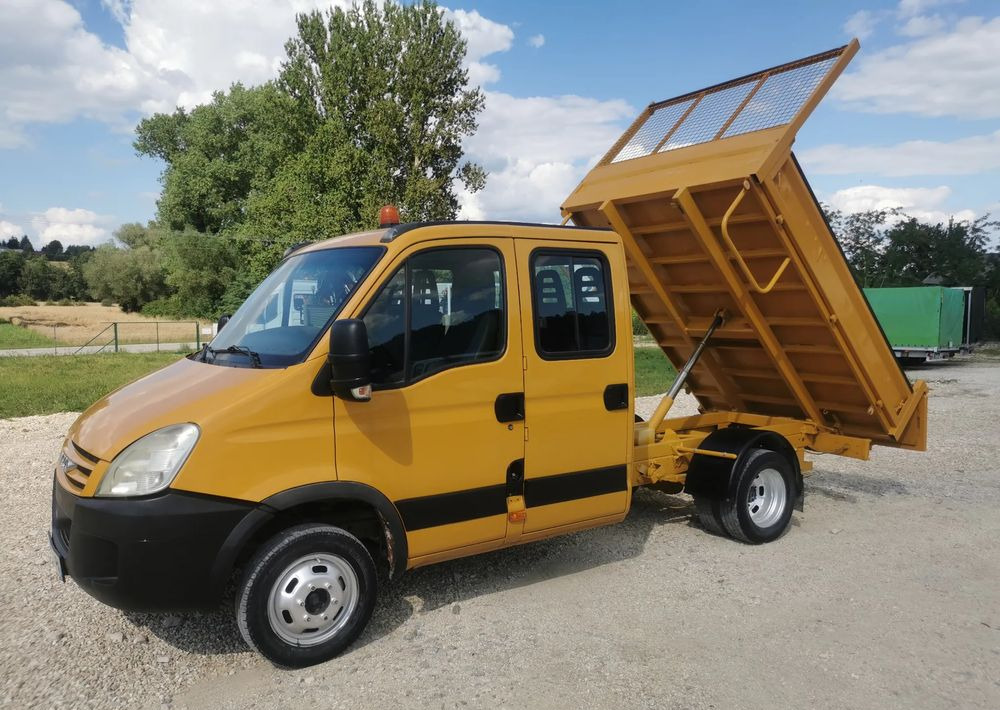 Iveco Daily 35C12 Brygadówka wywrotka Dubel hak kiper doka 35C13 - Utilitaire benne: photos 2 Iveco Daily 35C12 Brygadówka wywrotka Dubel hak kiper doka 35C13 - Utilitaire benne: photos 2