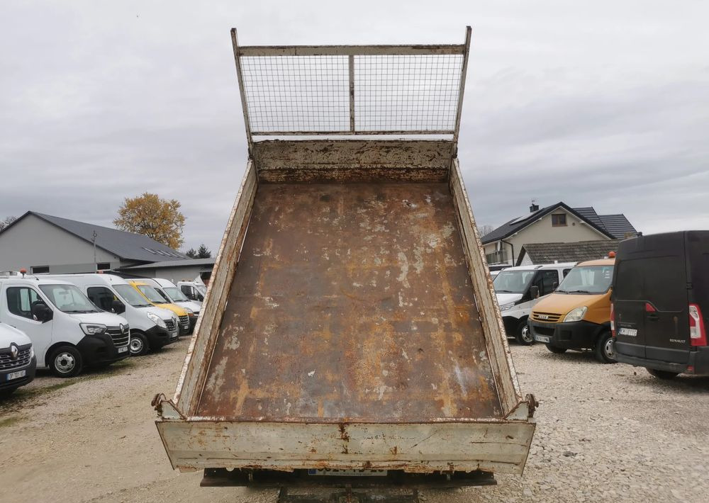 Iveco Daily 35C15 Brygadówka 3.0 - 150KM wywrotka Klimatyzacja Dubel hak kiper doka - Utilitaire benne: photos 4 Iveco Daily 35C15 Brygadówka 3.0 - 150KM wywrotka Klimatyzacja Dubel hak kiper doka - Utilitaire benne: photos 4