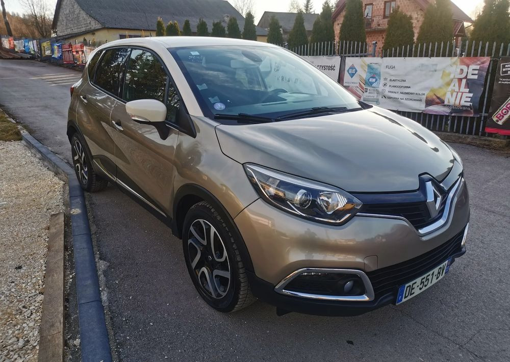 Renault Captur 0.9 Energy TCe Intens - Voiture: photos 2 Renault Captur 0.9 Energy TCe Intens - Voiture: photos 2