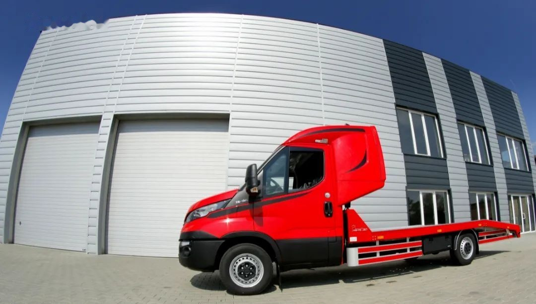 Remorqueuse neuf IVECO Daily: photos 1