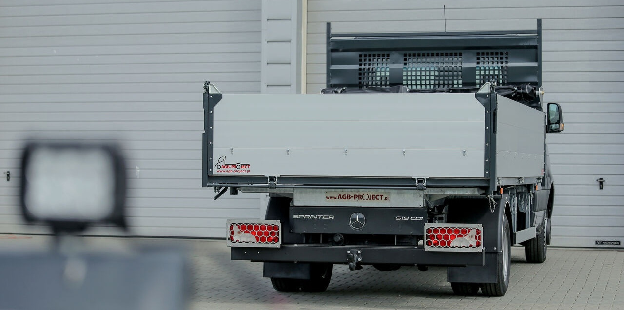 Fourgon plateau neuf Mercedes-Benz Sprinter 319: photos 7