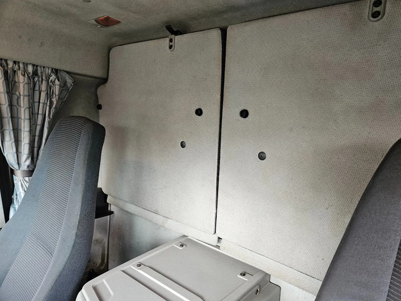 Volvo FL 260 Euro 5 Tail lift Apk 5-2026 - crédit-bail Volvo FL 260 Euro 5 Tail lift Apk 5-2026: photos 19