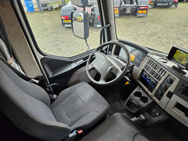 Volvo FL 260 Euro 5 Tail lift Apk 5-2026 - crédit-bail Volvo FL 260 Euro 5 Tail lift Apk 5-2026: photos 14