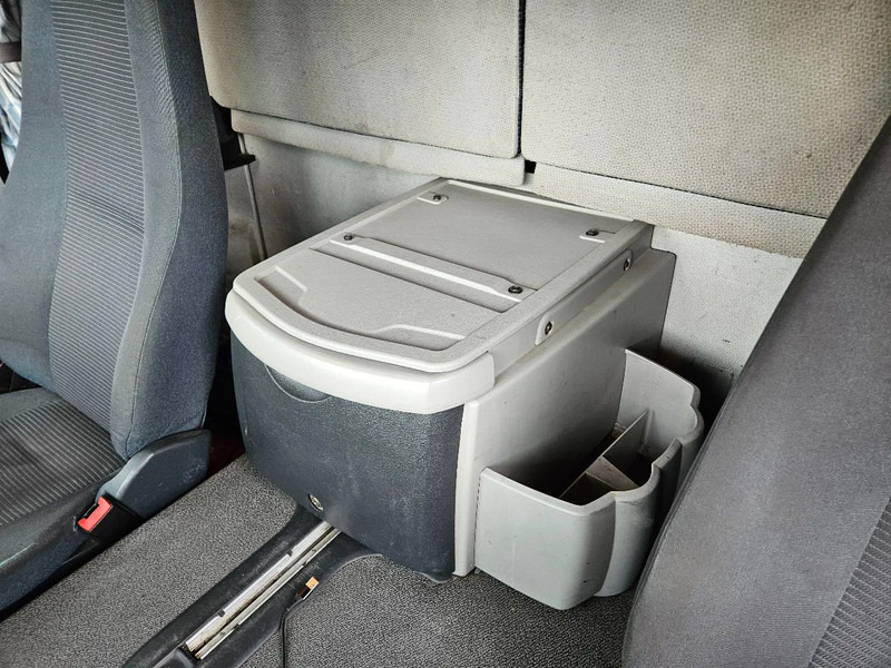 Volvo FL 260 Euro 5 Tail lift Apk 5-2026 - crédit-bail Volvo FL 260 Euro 5 Tail lift Apk 5-2026: photos 18