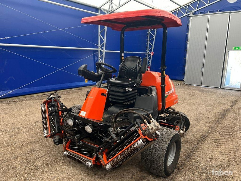 Jacobsen LF 570 4WD - Motofaucheuse: photos 1 Jacobsen LF 570 4WD - Motofaucheuse: photos 1