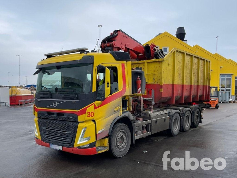 Camion ampliroll, Camion grue Volvo FM84: photos 1