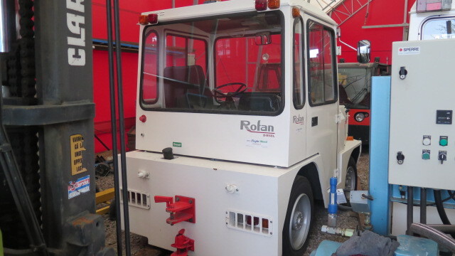 Rofan Z65 - Tracteur à bagages: photos 3 Rofan Z65 - Tracteur à bagages: photos 3