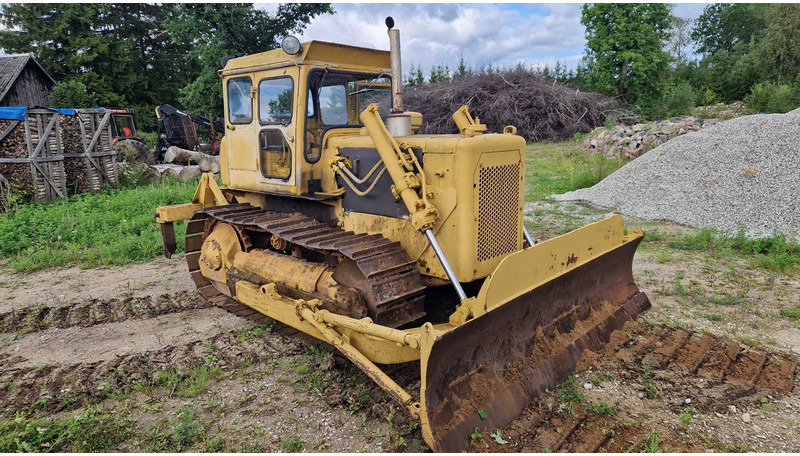 Caterpillar D4D - Bulldozer: photos 2 Caterpillar D4D - Bulldozer: photos 2