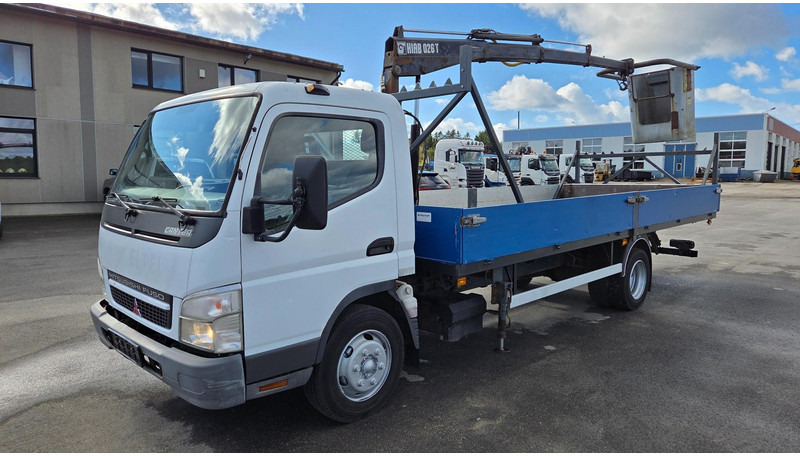 Mitsubishi CANTER FE85B HIAB 026 - Camion plateau, Camion grue: photos 1 Mitsubishi CANTER FE85B HIAB 026 - Camion plateau, Camion grue: photos 1