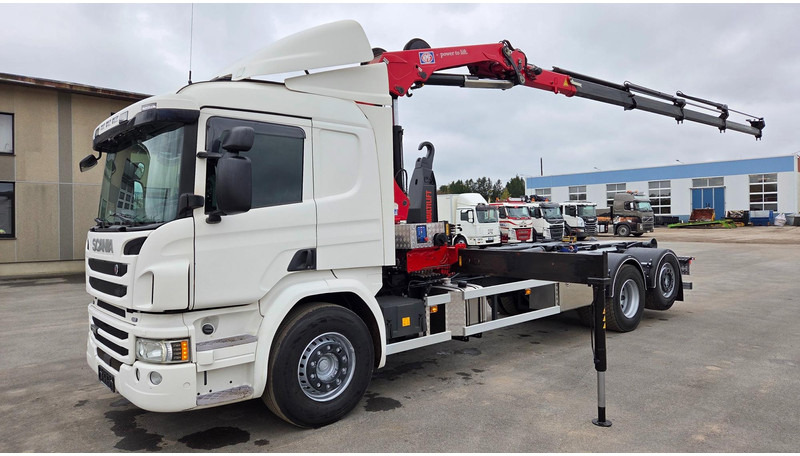 Scania P370 6X2*4 HMF 1730 - Camion ampliroll, Camion grue: photos 1 Scania P370 6X2*4 HMF 1730 - Camion ampliroll, Camion grue: photos 1