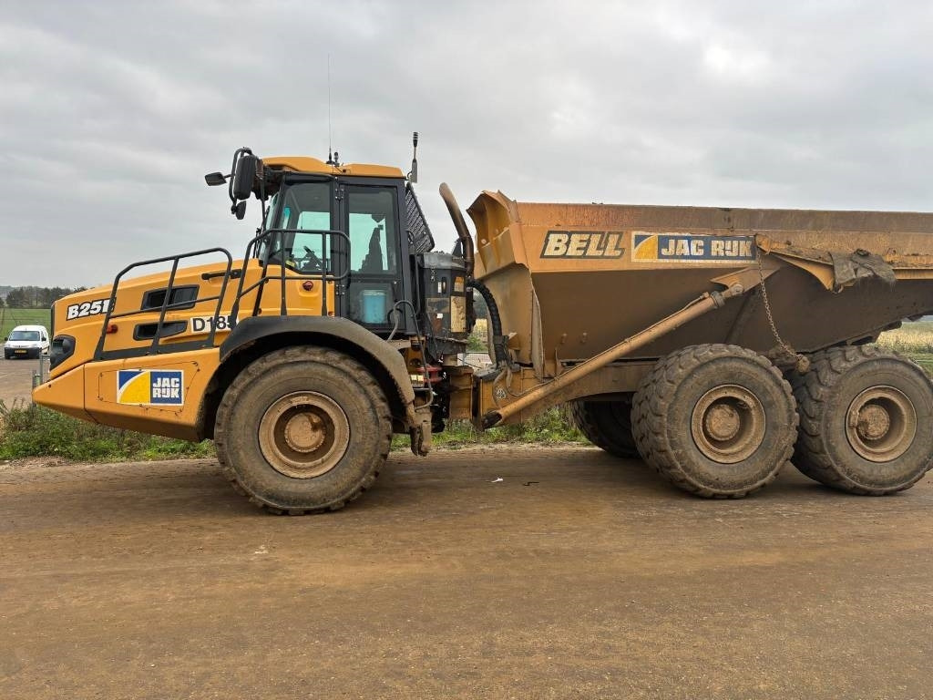 Bell B 25 E - Tombereau articulé: photos 2 Bell B 25 E - Tombereau articulé: photos 2