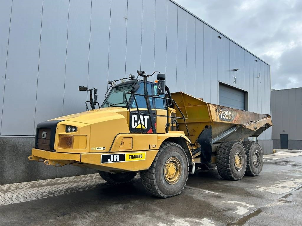 CAT 730 C2 (CE marked / under preparation) - Tombereau articulé: photos 1 CAT 730 C2 (CE marked / under preparation) - Tombereau articulé: photos 1