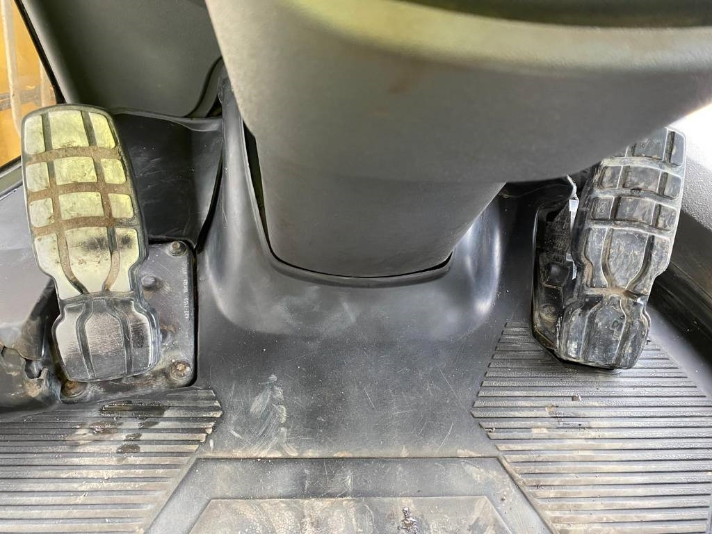 CAT 938 M (Bucket + Forks)  - crédit-bail CAT 938 M (Bucket + Forks): photos 17