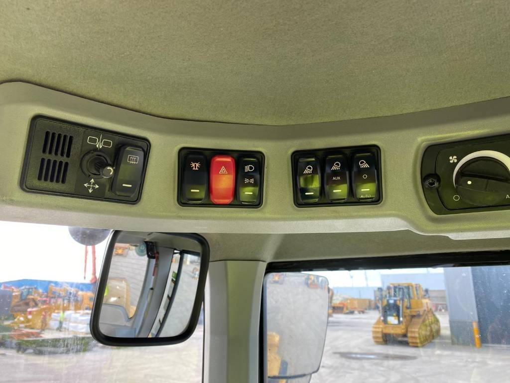 CAT 938 M (Bucket + Forks)  - crédit-bail CAT 938 M (Bucket + Forks): photos 15