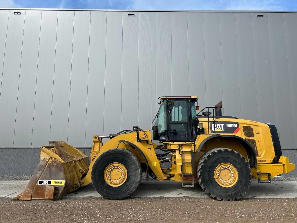 CAT 980 M - Chargeuse sur pneus: photos 1 CAT 980 M - Chargeuse sur pneus: photos 1