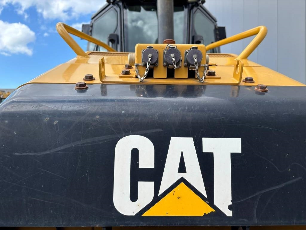 Bulldozer CAT D 5 K 2 XL (Low Verified Hours): photos 24
