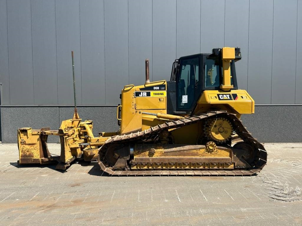 CAT D 6 N LGP (CE Certified) - Bulldozer: photos 2 CAT D 6 N LGP (CE Certified) - Bulldozer: photos 2