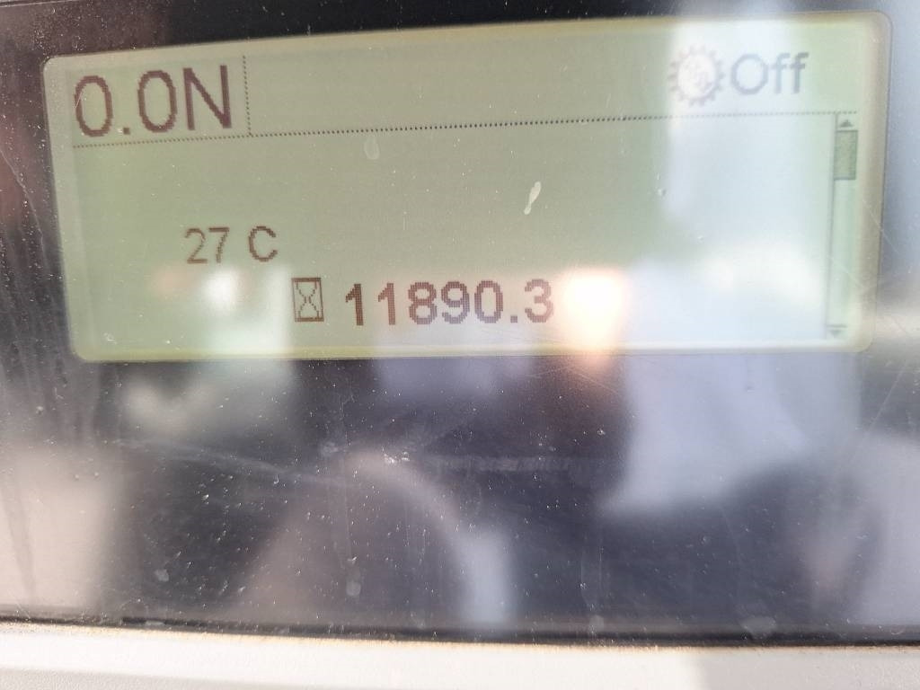 CAT D 6 N LGP (Under Preparation) - Bulldozer: photos 5 CAT D 6 N LGP (Under Preparation) - Bulldozer: photos 5