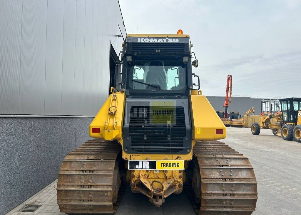 Komatsu D 61 PXI-24 (Topcon intelligent system) - Bulldozer: photos 4 Komatsu D 61 PXI-24 (Topcon intelligent system) - Bulldozer: photos 4