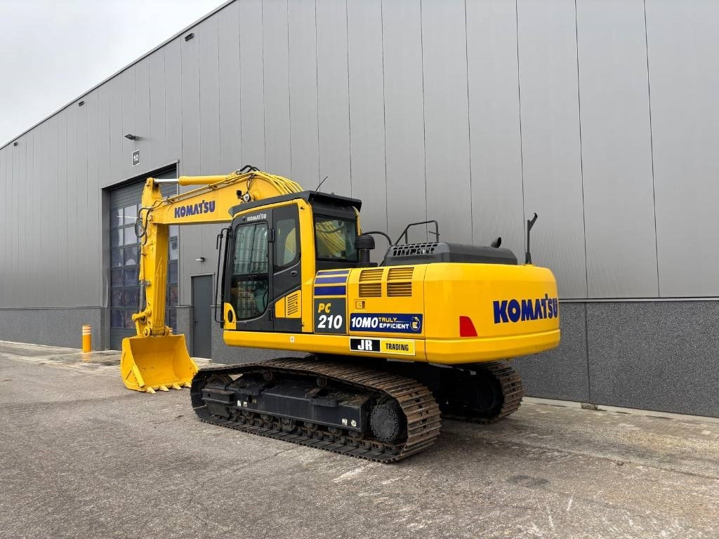 Komatsu PC 210-10M0 - Pelle sur chenille: photos 3 Komatsu PC 210-10M0 - Pelle sur chenille: photos 3