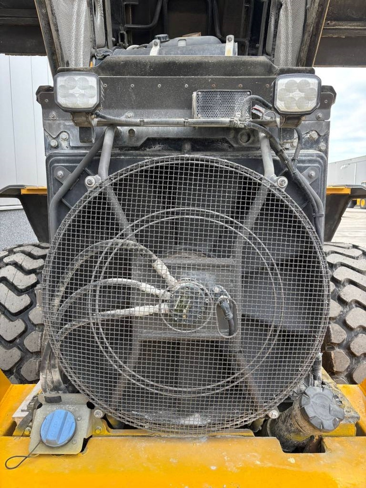 Chargeuse sur pneus Volvo L 90 H (High tip + New tires): photos 17