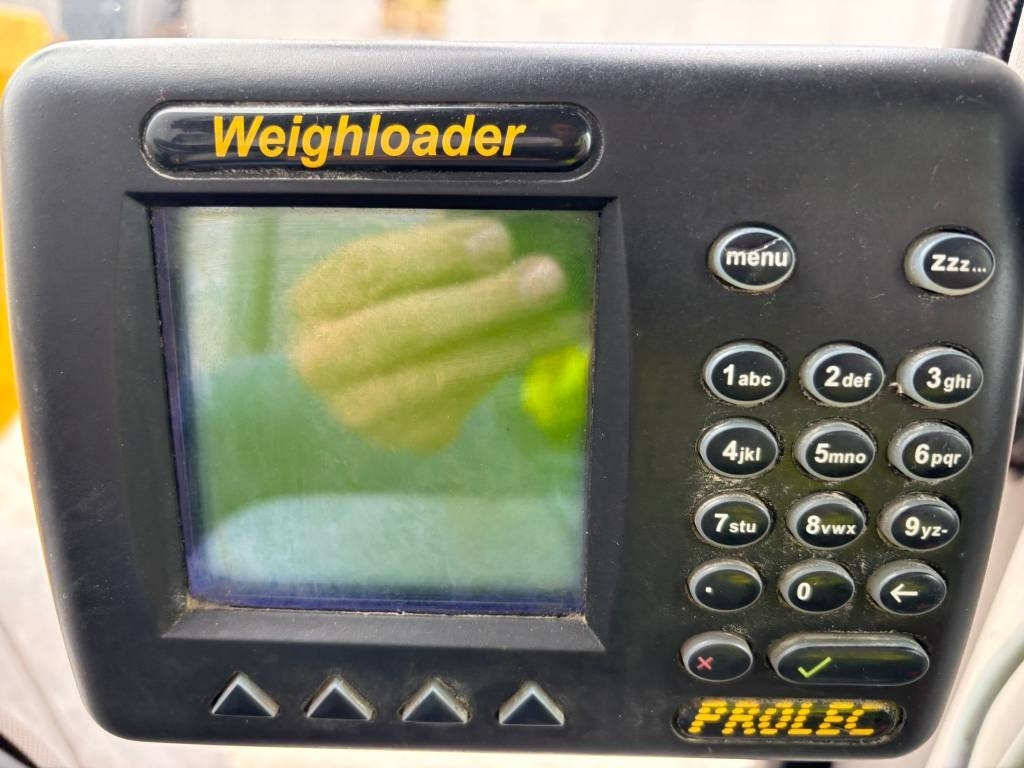 Chargeuse sur pneus Volvo L 90 H (High tip + New tires): photos 9