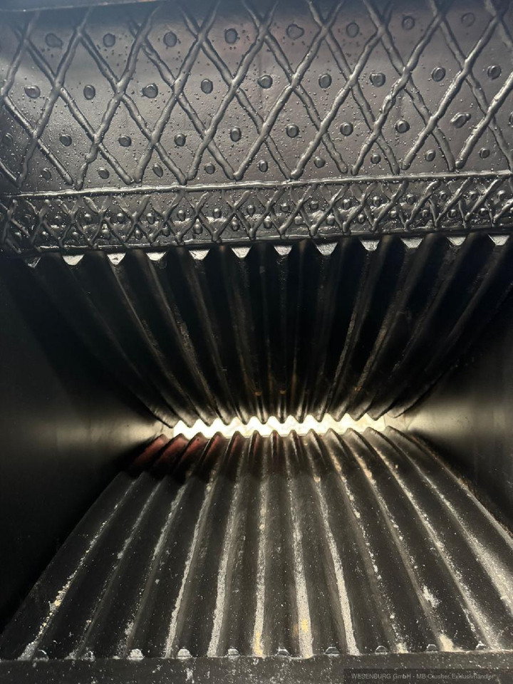 MB Crusher Brecherlöffel BF60.1 S4 komplett überholt - Godet: photos 5 MB Crusher Brecherlöffel BF60.1 S4 komplett überholt - Godet: photos 5