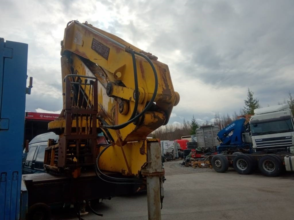 Effer 17000 2S - Grue auxiliaire pour Camion: photos 3 Effer 17000 2S - Grue auxiliaire pour Camion: photos 3