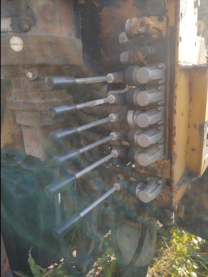 Effer 17000 2S - Grue auxiliaire pour Camion: photos 5 Effer 17000 2S - Grue auxiliaire pour Camion: photos 5