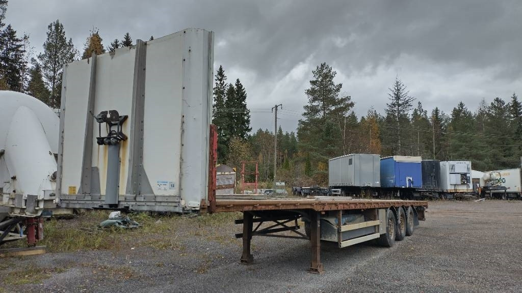 Fliegel 3 aks. Avopuolikas - Semi-remorque plateau: photos 5 Fliegel 3 aks. Avopuolikas - Semi-remorque plateau: photos 5