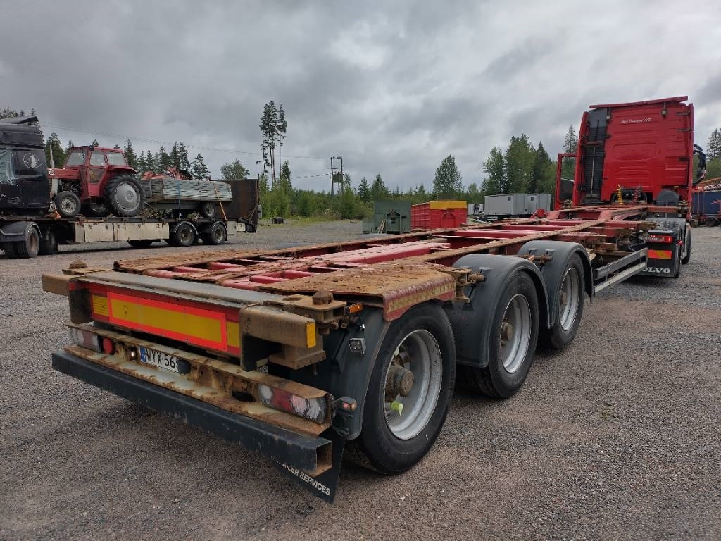 Kögel Hanhenkaula konttivaunu,jatkoperä - Semi-remorque porte-conteneur/ Caisse mobile: photos 2 Kögel Hanhenkaula konttivaunu,jatkoperä - Semi-remorque porte-conteneur/ Caisse mobile: photos 2