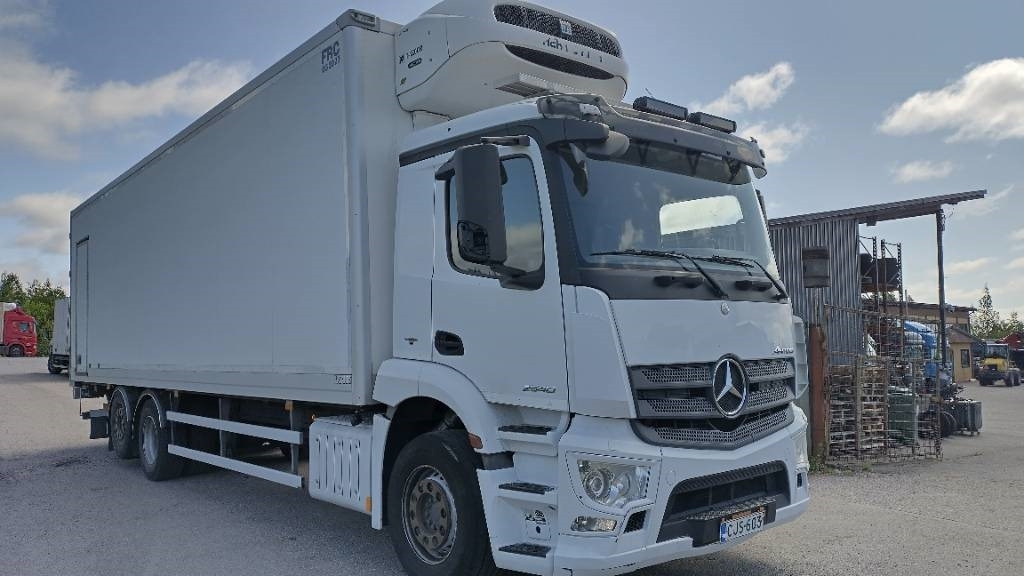 Mercedes-Benz Antos 2540 9,5m kylmäkori,Frc 2027 - Camion frigorifique: photos 2 Mercedes-Benz Antos 2540 9,5m kylmäkori,Frc 2027 - Camion frigorifique: photos 2