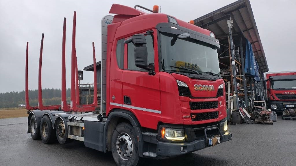Scania XT650 8x4 puuvarustus,rautajouset - Camion grumier: photos 4 Scania XT650 8x4 puuvarustus,rautajouset - Camion grumier: photos 4