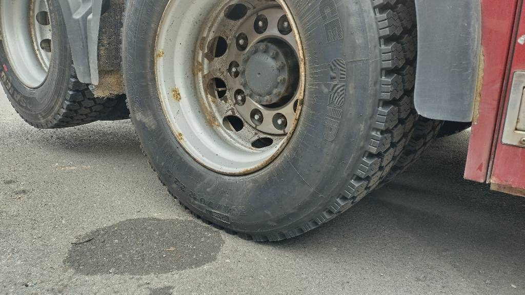 Volvo FH13 6x4 nouseva teliveto, HYDR!! - Tracteur routier: photos 3 Volvo FH13 6x4 nouseva teliveto, HYDR!! - Tracteur routier: photos 3