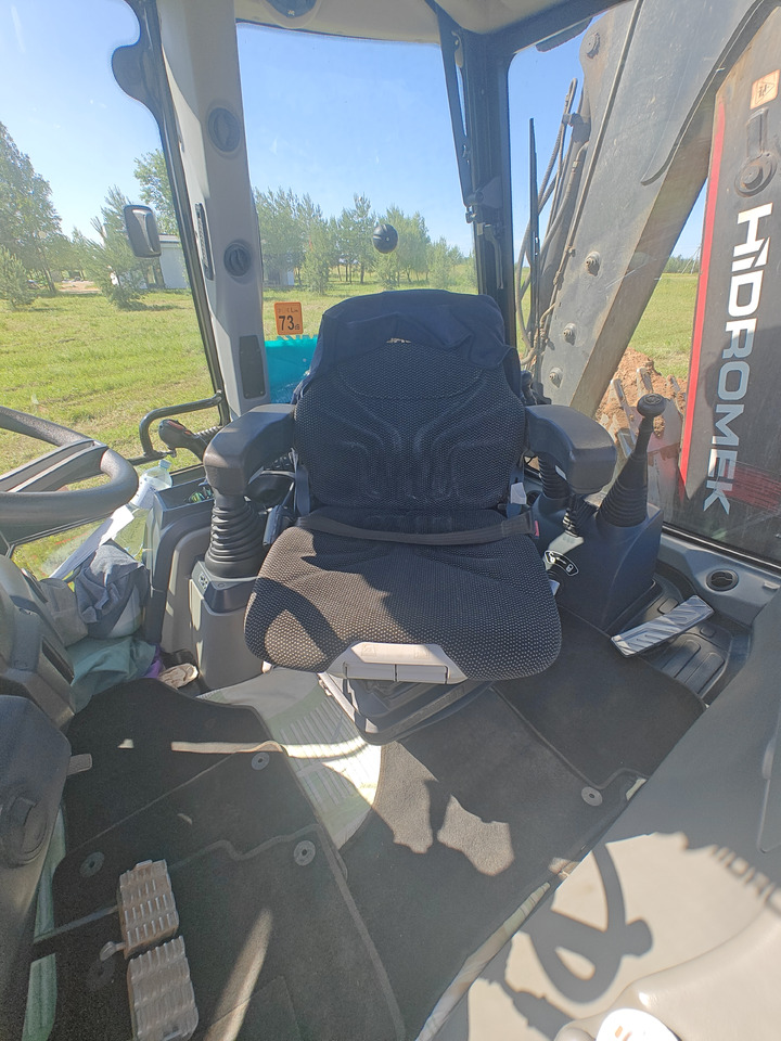 Tractopelle HIDROMEK HMK 102 B: photos 16