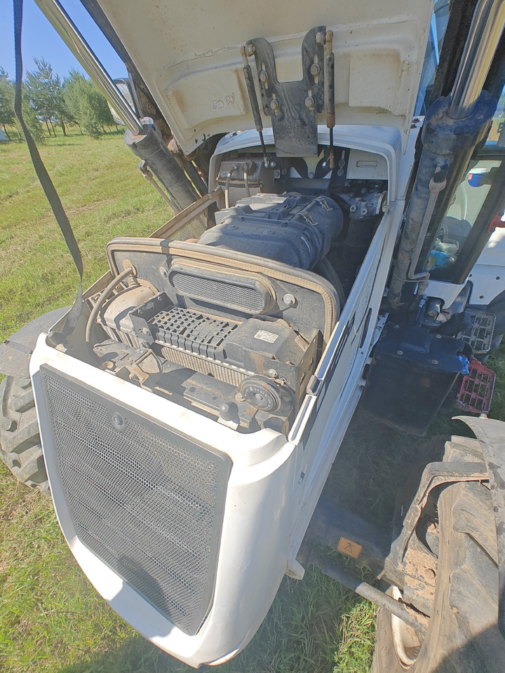 Tractopelle HIDROMEK HMK 102 B: photos 9