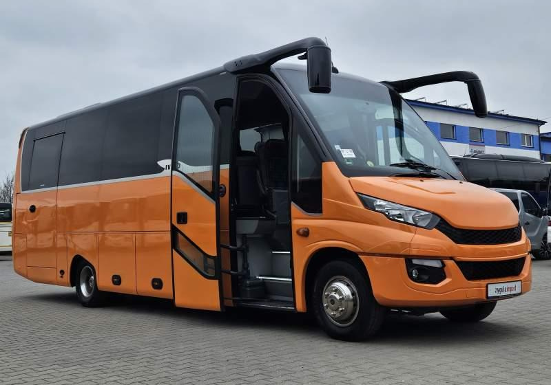 Iveco ERENER 70C18 / SPROWADZONE / 31 MIEJSC/ E6 - Minibus, Transport de personnes: photos 2 Iveco ERENER 70C18 / SPROWADZONE / 31 MIEJSC/ E6 - Minibus, Transport de personnes: photos 2