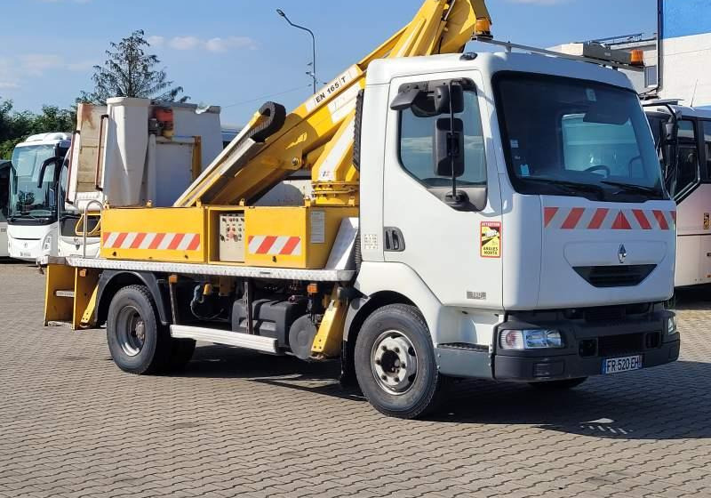 Renault MIDLUM 180 DCI / SPROWADZONA / ZWYŻKA - Camion avec nacelle: photos 1 Renault MIDLUM 180 DCI / SPROWADZONA / ZWYŻKA - Camion avec nacelle: photos 1